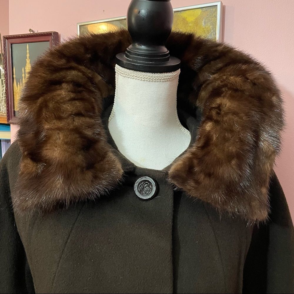 Vintage Bonwitt Teller Junior Forecast Wool Coat with Mink Fur Trim - Picture 6 of 16
